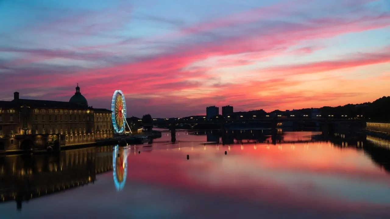 Center Toulouse Unique Apartment Exceptional View
